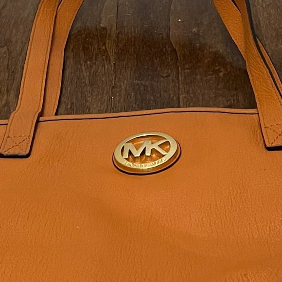 Preloved Michael Kors Tote - Picture 7 of 9